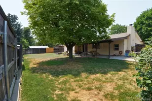 2 Verdosa Dr, Pueblo, CO 81005 - Photo 10