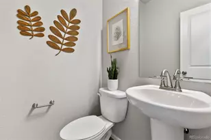 4646 N Sicily St, Aurora, CO 80019 - Photo 8