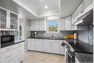 13872 E Linvale Place, Aurora, CO 80014 - Photo 10