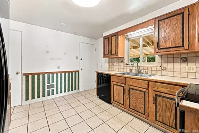 7630 W 24th Avenue, Lakewood, CO 80214 - Photo 8