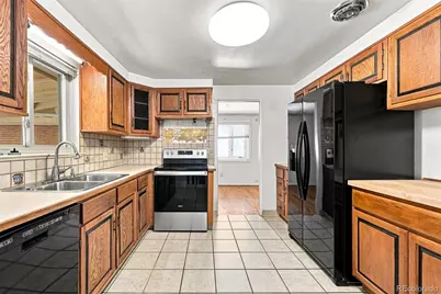 7630 W 24th Avenue, Lakewood, CO 80214 - Photo 10