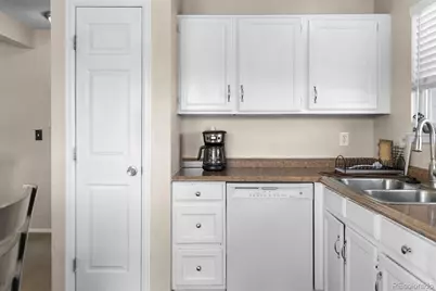 17997 E Bethany Place, Aurora, CO 80013 - Photo 10