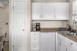 17997 E Bethany Pl, Aurora, CO 80013 - Photo 10