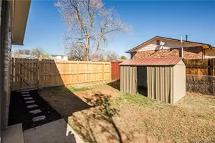 842 S Worchester St, Aurora, CO 80012 - Photo 24