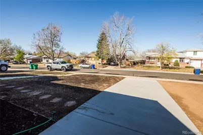 842 S Worchester Street, Aurora, CO 80012 - Photo 26