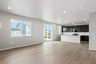 1607 Nathan River Dr, Windsor, CO 80550 - Photo 4