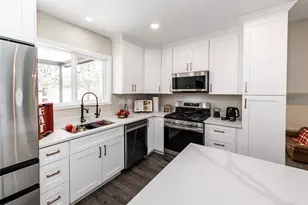 1021 Pioneer Ln, Colorado Springs, CO 80904 - Photo 12