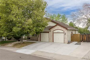 12181 Applewood Ct, Broomfield, CO 80020 - Photo 2
