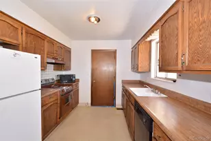 1055 Branding Iron Dr, Colorado Springs, CO 80915 - Photo 4