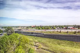 2225 Buchtel Blvd, Denver, CO 80210 - Photo 34