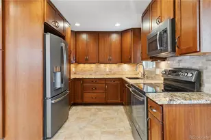 1442 S Logan St, Denver, CO 80210 - Photo 2