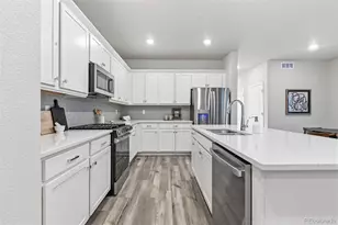 21293 E 63rd Dr, Aurora, CO 80019 - Photo 4