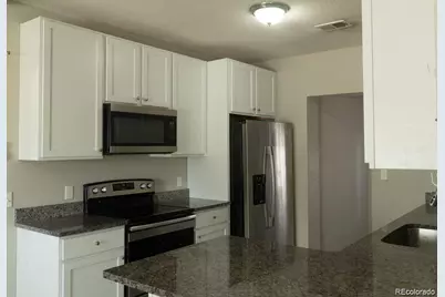 201 Beech Street, Sterling, CO 80751 - Photo 2