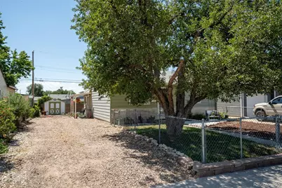 7811 Olive Street, Commerce City, CO 80022 - Photo 4
