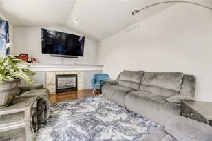 19268 E Caspian Pl, Aurora, CO 80013 - Photo 6