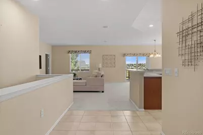 7694 S Addison Way, Aurora, CO 80016 - Photo 2