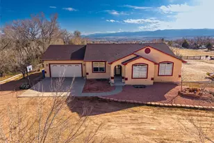 330 7th St, Penrose, CO 81240 - Photo 2