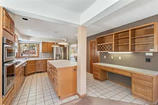 25833 Gateway Dr, Golden, CO 80401 - Photo 20