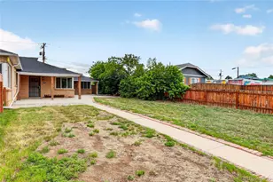 1427 Uinta St, Denver, CO 80220 - Photo 2
