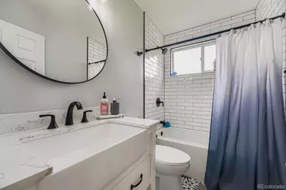 3051 S Espana Way, Aurora, CO 80013 - Photo 16