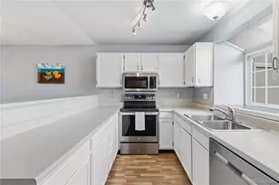 1219 S Flower Cir, Lakewood, CO 80232 - Photo 10