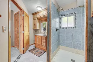 205 Ohler Ct, Jefferson, CO 80456 - Photo 8