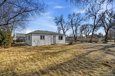 90 S Kendall Street, Lakewood, CO 80226 - Photo 10