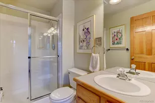 19 Amaranth Dr, Littleton, CO 80127 - Photo 36