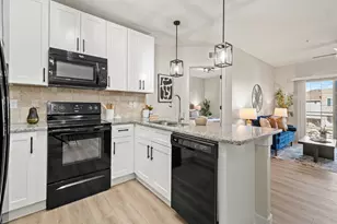 725 Elmhurst Dr, Highlands Ranch, CO 80129 - Photo 6