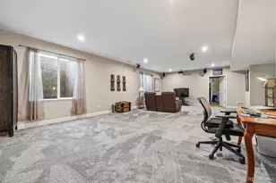 8416 Arapahoe Peak St, Littleton, CO 80125 - Photo 22