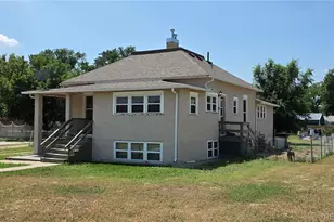515 Pine St, Julesburg, CO 80737 - Photo 2