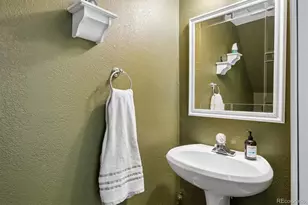 19962 E Harvard Ave, Aurora, CO 80013 - Photo 18