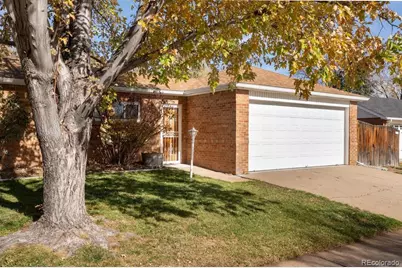 702 Scranton Court, Aurora, CO 80011 - Photo 38