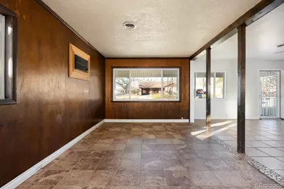 702 Scranton Court, Aurora, CO 80011 - Photo 10