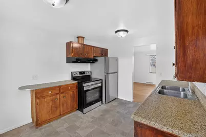 2500 Westchester Drive, Denver, CO 80221 - Photo 16