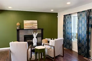 19292 E Nassau Dr, Aurora, CO 80013 - Photo 2
