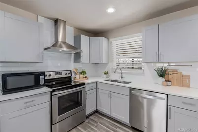 7380 W 12th Avenue, Lakewood, CO 80214 - Photo 8