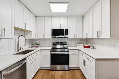 580 S Clinton Street #10D, Denver, CO 80247 - Photo 4