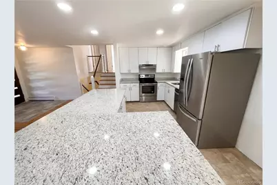 262 Victor Street, Aurora, CO 80011 - Photo 2