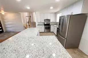 262 Victor St, Aurora, CO 80011 - Photo 2