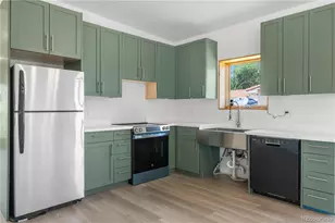 1959 Blackhawk St, Aurora, CO 80011 - Photo 4