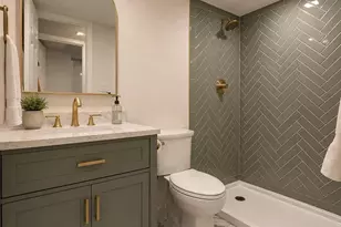 2191 E Phillips Ln, Centennial, CO 80122 - Photo 32