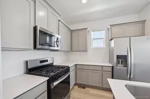 9880 Argonne St, Commerce City, CO 80022 - Photo 12