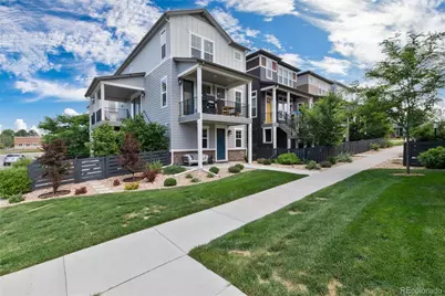 8945 Ramblestone Street, Highlands Ranch, CO 80129 - Photo 4