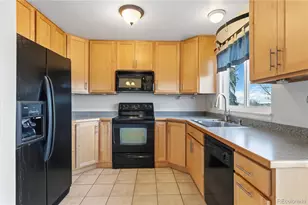 693 Delwood Ct, Highlands Ranch, CO 80126 - Photo 8