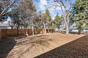 2021 Timberline Ln, Fort Collins, CO 80525 - Photo 4