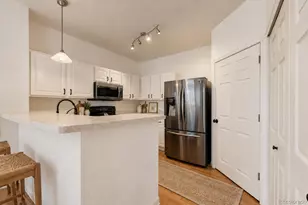 8527 S Upham Way, Littleton, CO 80128 - Photo 6