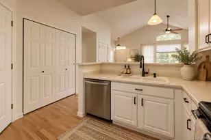 8527 S Upham Way, Littleton, CO 80128 - Photo 8