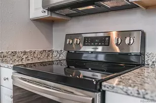 2556 S Cimarron St, Aurora, CO 80014 - Photo 12