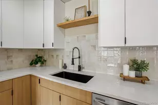 3273 S Elm St, Denver, CO 80222 - Photo 8